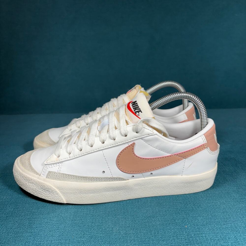 Nike Blazer Low 77 Vintage Pink Womens Size 7 DC4769-109